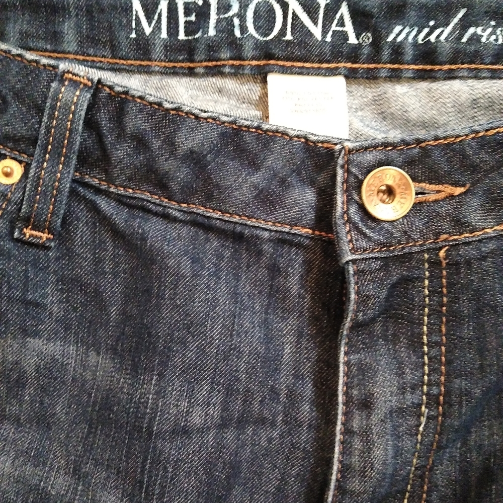 Merona mid rise capries